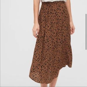Asymmetrical Cheetah print GAP midi skirt